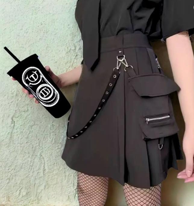 Gothic Silver Skirt: Alt Goth Cargo Pockets & Chain Goth emo edgy