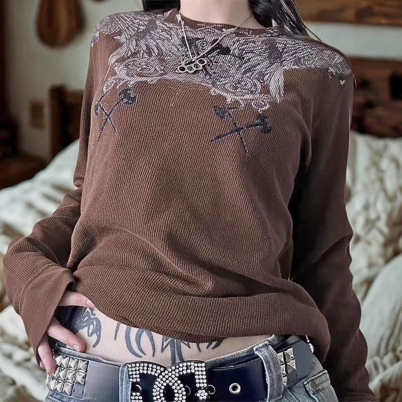 Y2K Grunge Skull Graphic T-Shirt – Women’s Long Sleeve Gothic Punk Tee Top