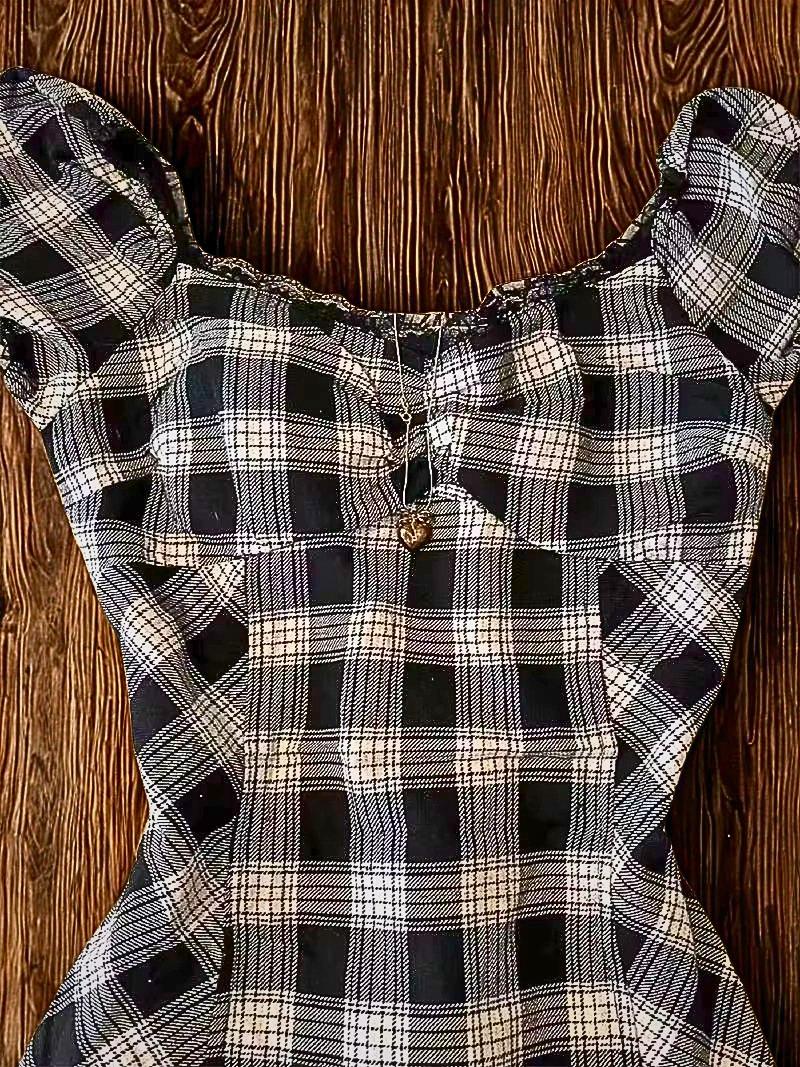 Y2K Harajuku Lattice Dress, Gothic Punk Sleeveless Lace Short Dress, Vintage Sexy