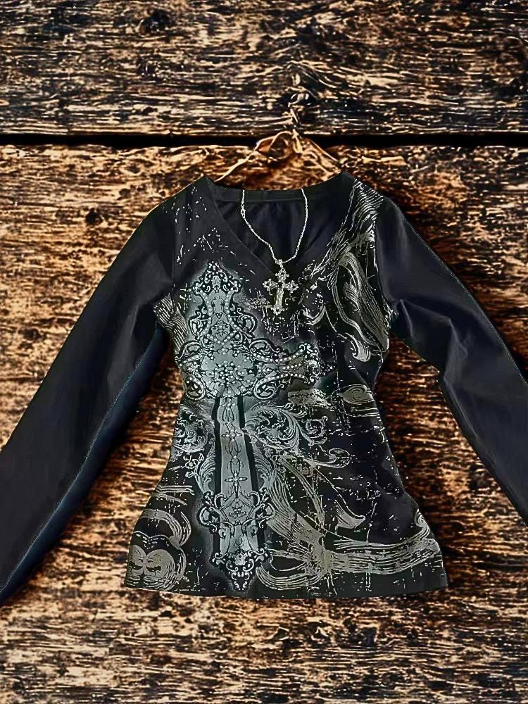 Vintage Gothic T-Shirt, Y2K Punk V-Neck, Harajuku Cotton Tee Goth Emo Alt